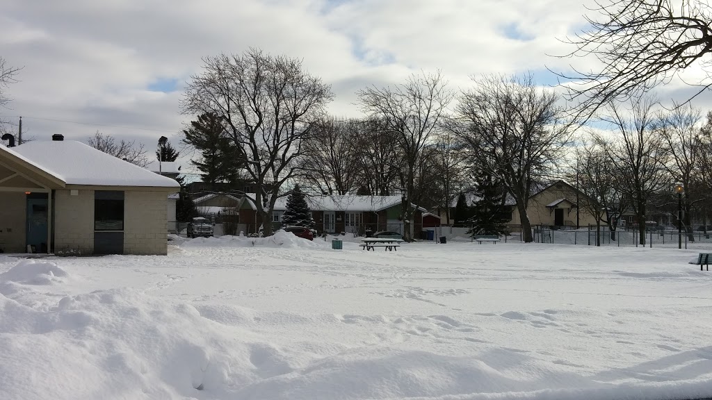 Veterans Park | Rue Rideau, Saint-Hubert, QC J3Y, Canada