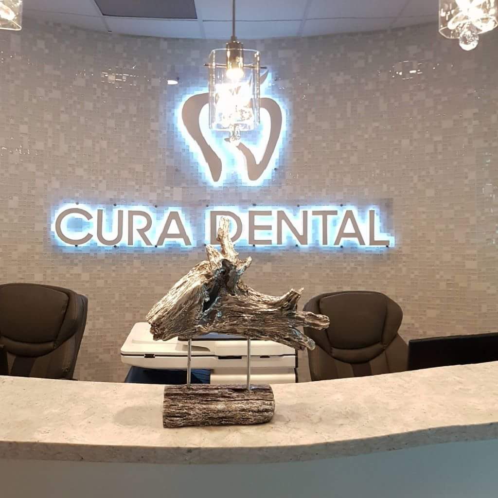 Cura Dental | 250 Dundas St W, Mississauga, ON L5B 1J2, Canada | Phone: (905) 277-2872