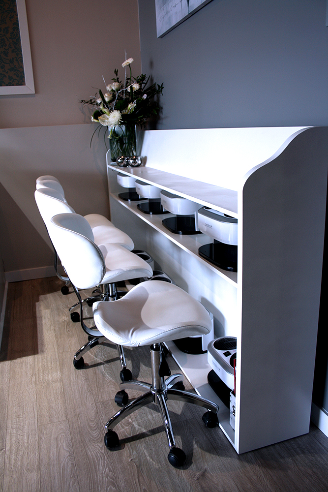 NailBar | 8685 Lundys Ln Suite #4, Niagara Falls, ON L2H 1H5, Canada | Phone: (905) 358-0688