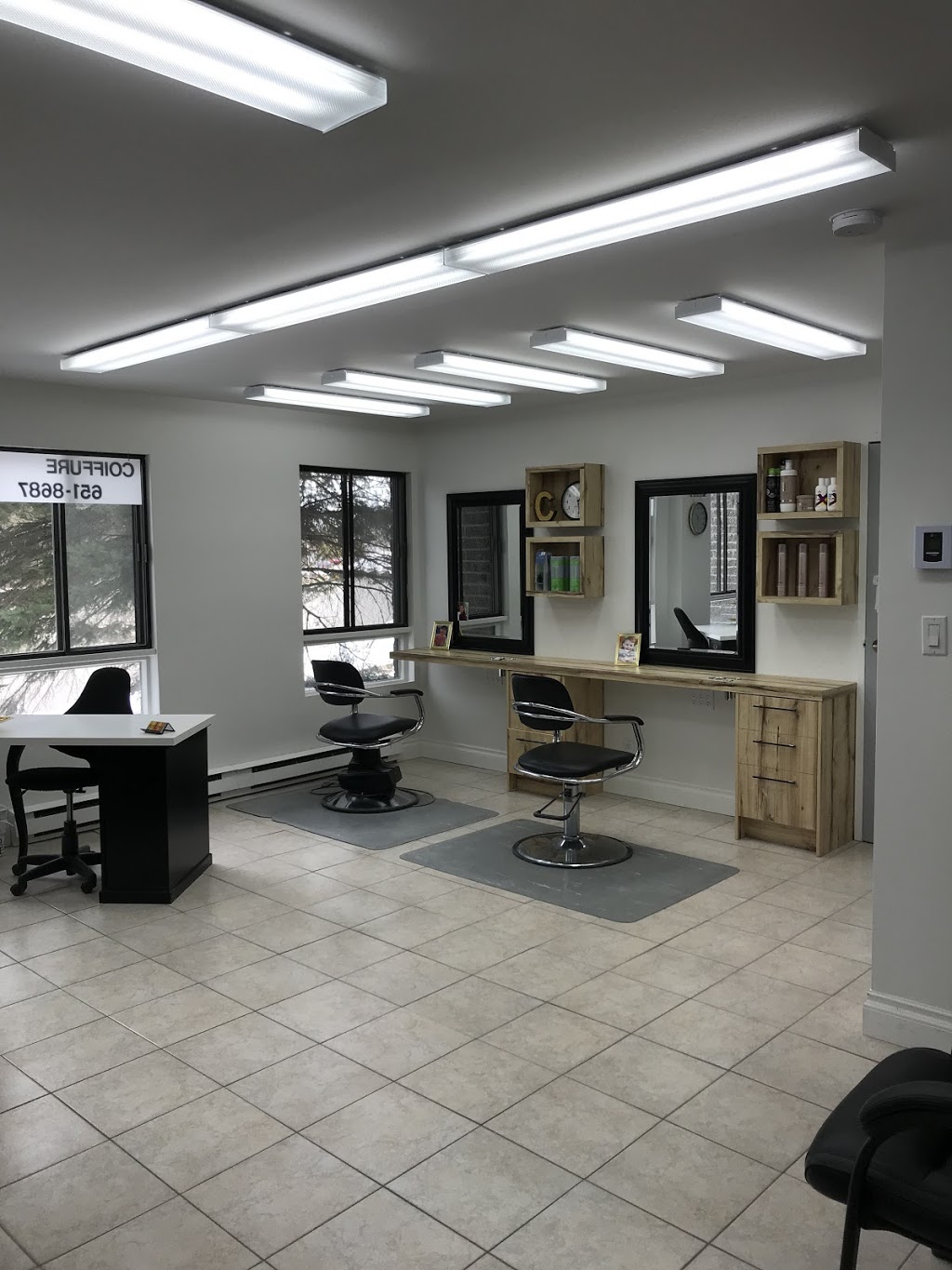 Coiffure De La Villa | 361 Rue Gingras, Québec, QC G1X 4H4, Canada | Phone: (418) 651-8687