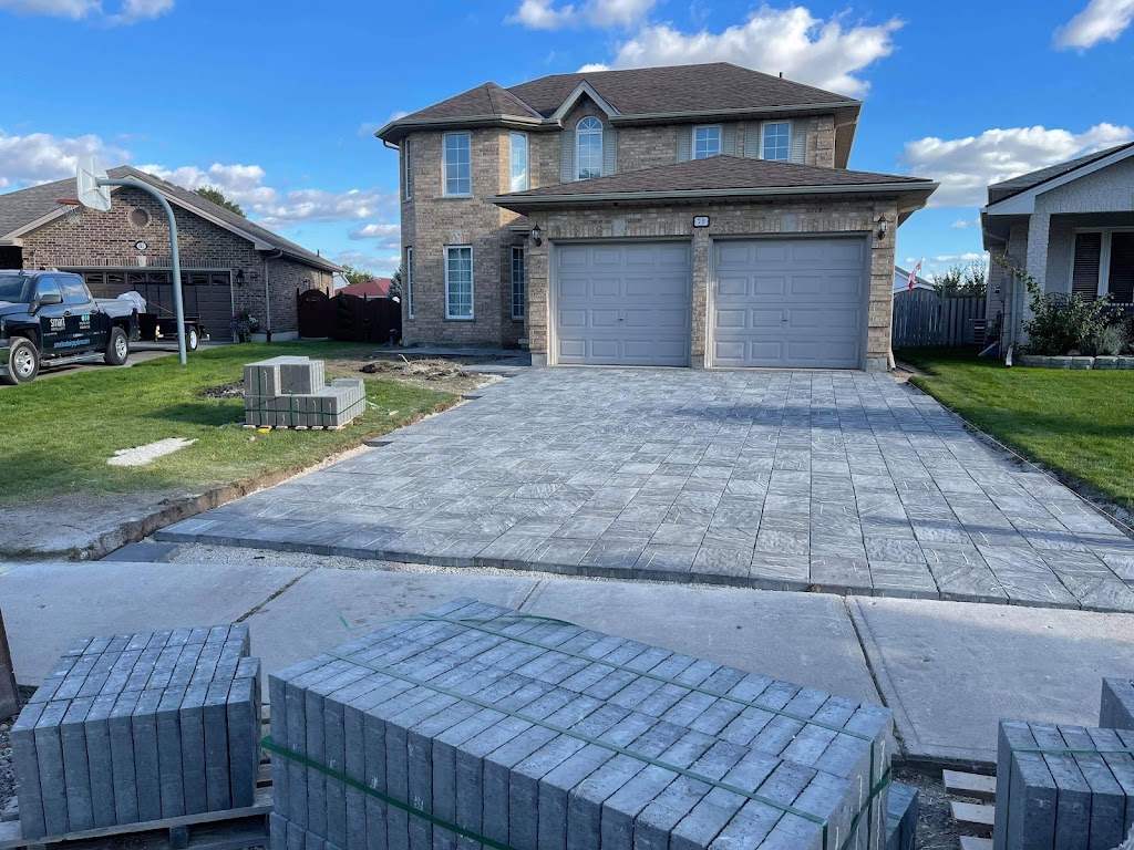 Wrobel Landscaping | 3425 Roe St, London, ON N6L 1R2, Canada | Phone: (226) 448-5449