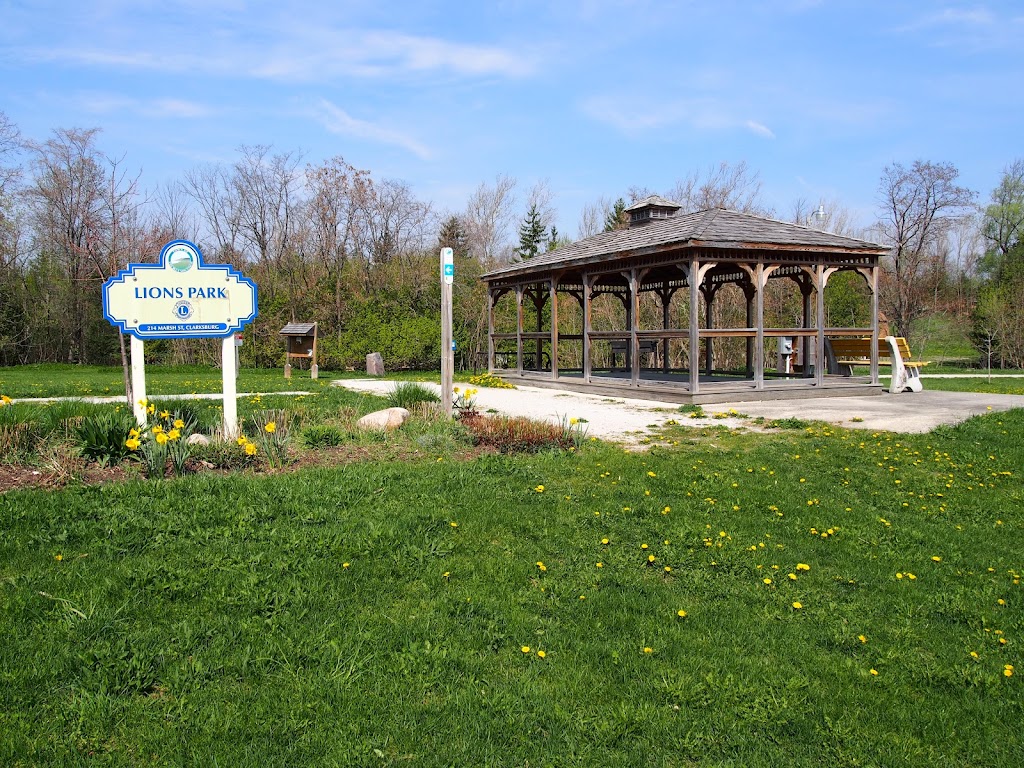 Lions Park | Lions Park Ln, Clarksburg, ON N0H 2P0, Canada | Phone: (519) 599-3131