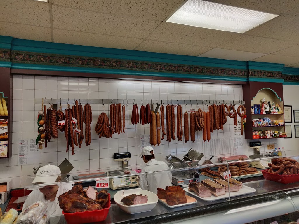 Karpaty Meats & Deli | 536 Bannerman Ave, Winnipeg, MB R2W 0V6, Canada | Phone: (204) 586-1395