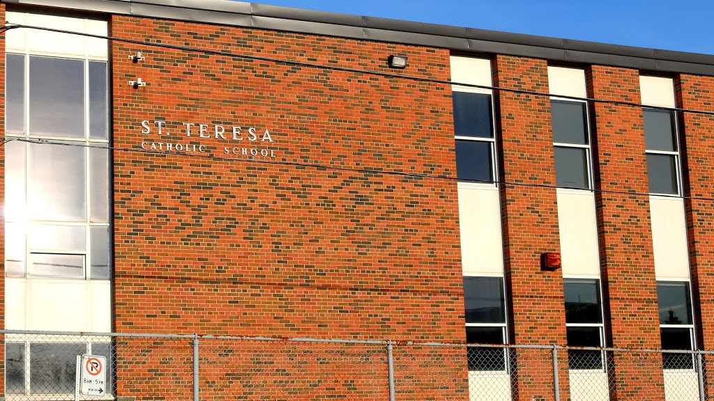 St.Teresa Catholic School | 110 Tenth St, Etobicoke, ON M8V 3G1, Canada | Phone: (416) 393-5266