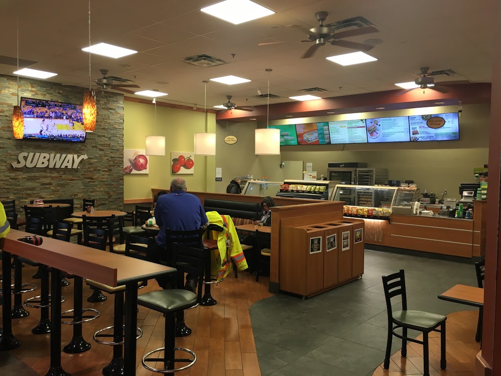 Subway | 1 Bell Boulevard #1060 Pre-security in Airport Lobby, Enfield, NS B2T 1K2, Canada | Phone: (902) 873-3304