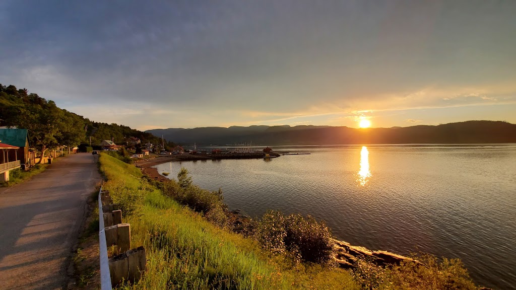 Chalets sur le Fjord | 2 Rue de lHermine Local 24, LAnse-Saint-Jean, QC G0V 1J0, Canada | Phone: (418) 272-3430