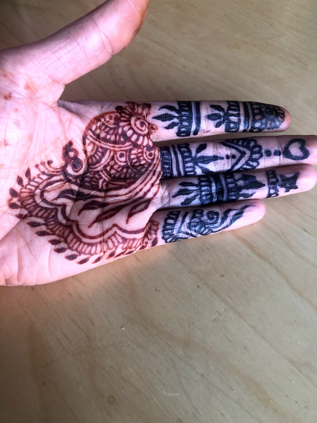 Minalhennaart | Ancestor Dr, Brampton, ON L6X 4Y2, Canada | Phone: (647) 785-6395