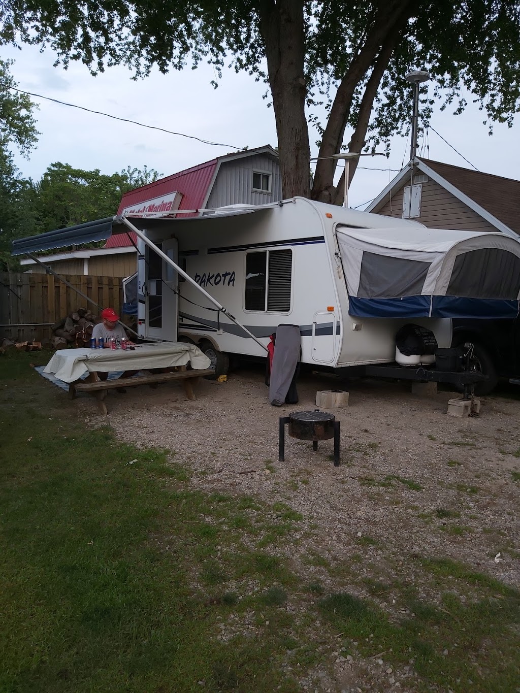 Bayside Camp | 820 Ross Lane, Erieau, ON N0P 1N0, Canada | Phone: (519) 365-4293