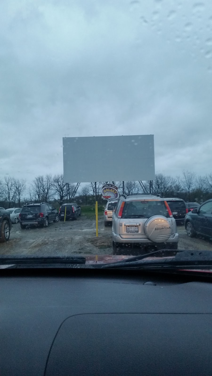 Starlite Drive In Theatre | 59 Green Mountain Rd E, Stoney Creek, ON L8J 2V5, Canada | Phone: (905) 662-4800