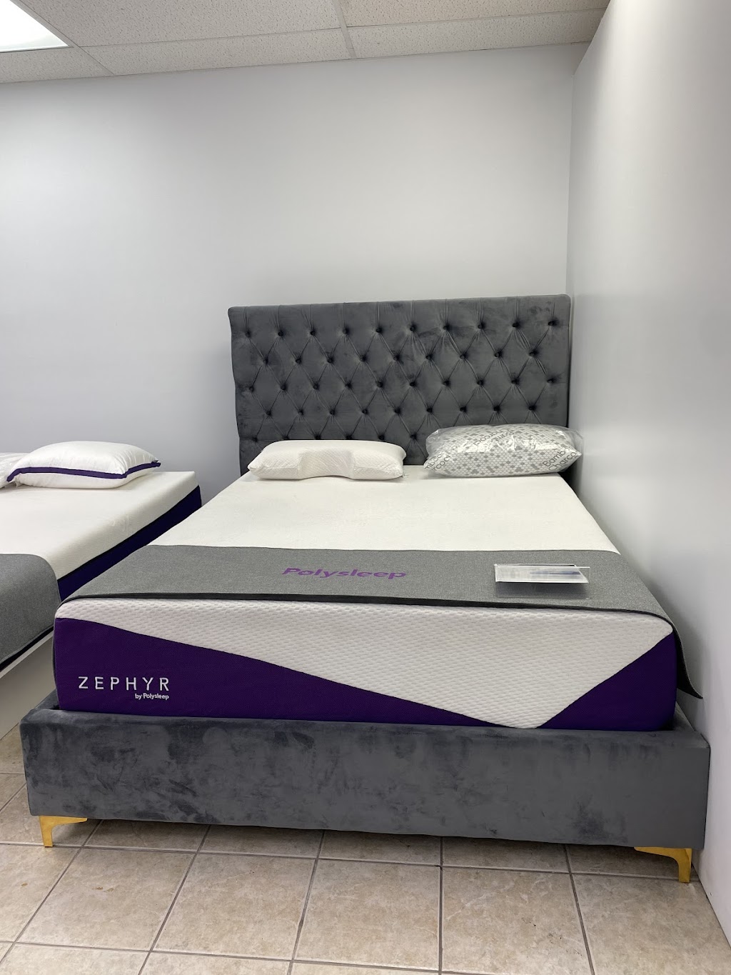 Matelas Enzo | 713 Rue Saint-Pierre, Drummondville, QC J2C 3W8, Canada | Phone: (819) 469-7341