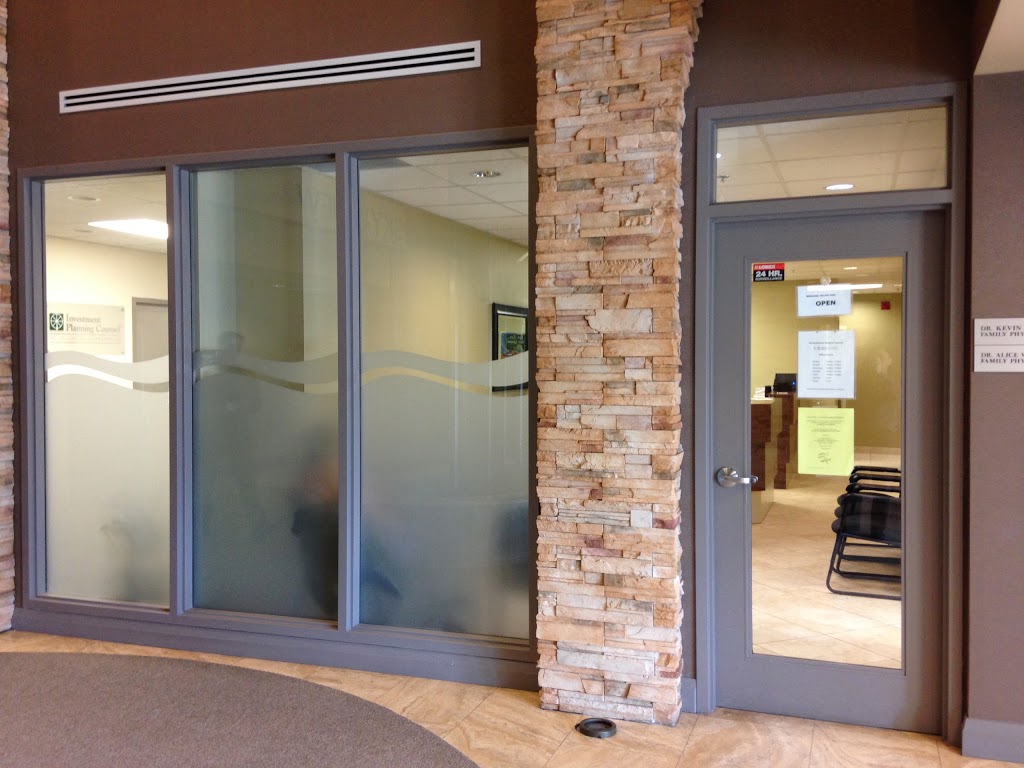 Hollandview Medical Centre | 372 Hollandview Trail, Aurora, ON L4G 0A5, Canada | Phone: (905) 726-8332