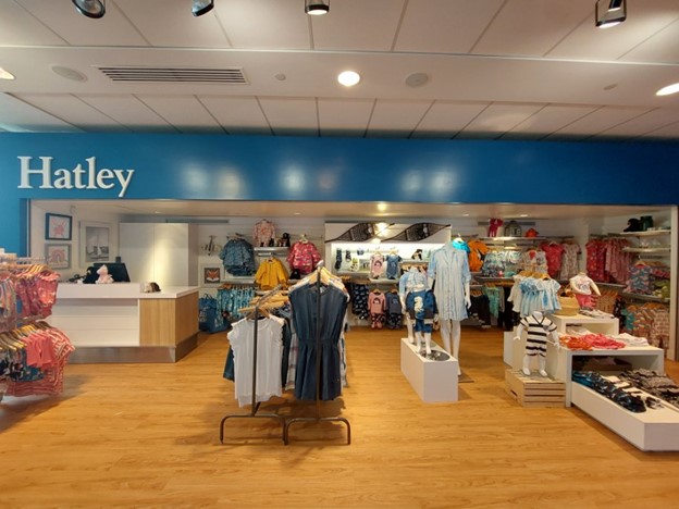 Hatley Boutique Airport Domestique | Jetée Domestique, local# AG-CK, 975 Romeo Vachon Blvd N #12, Dorval, QC H4Y 1H1, Canada | Phone: (514) 633-2689