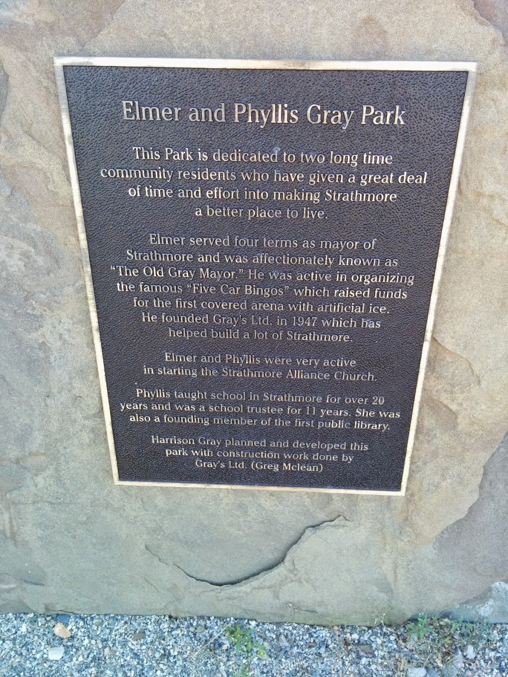 Elmer & Phyllis Gray Park | 51°0302. 113°2359., 5 7 Ave SE, Calgary, AB T2A 5E4, Canada