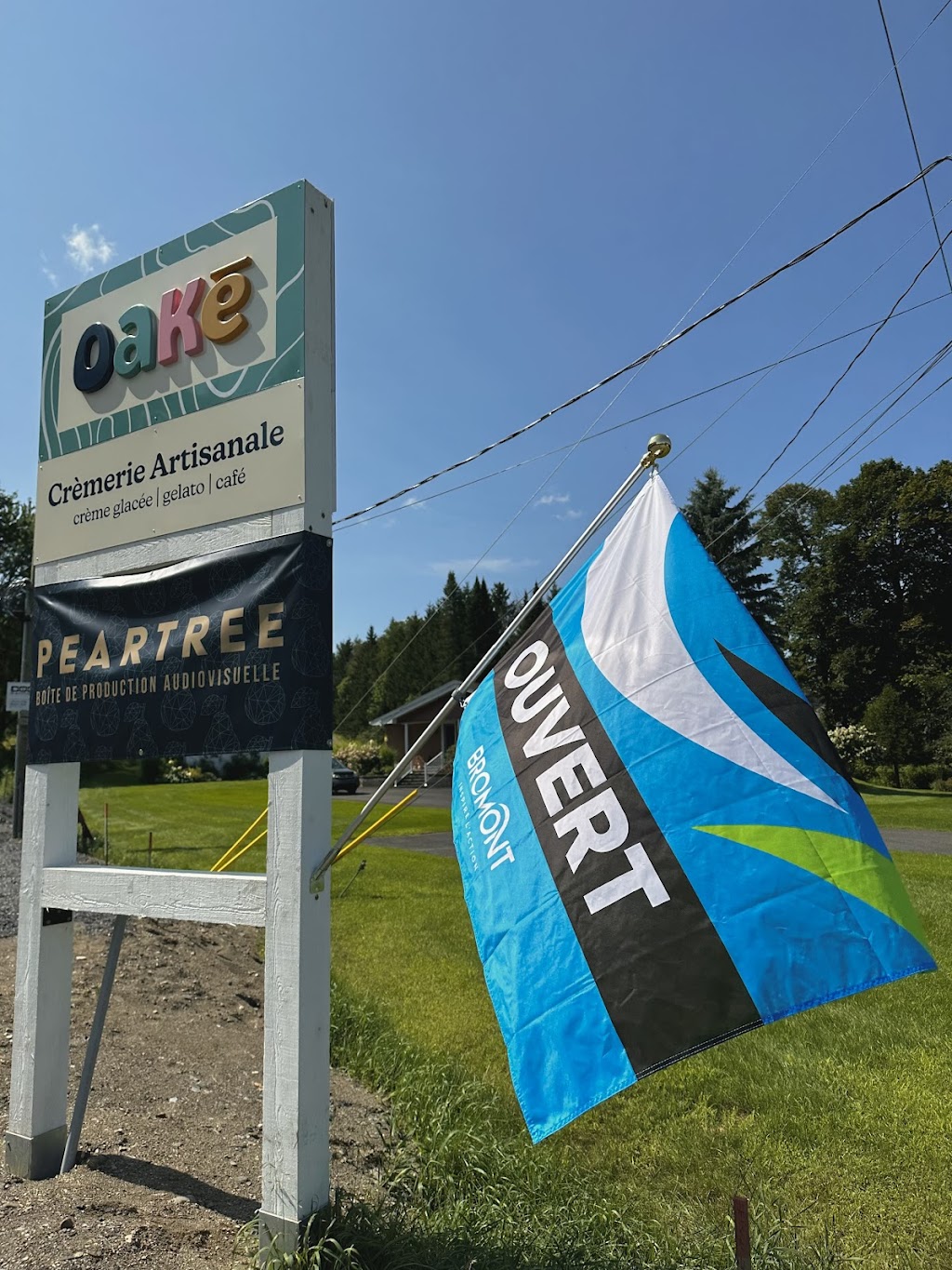 Crèmerie Oaké, Mont Oak, Bromont | 1393 Rue Shefford #101, Bromont, QC J2L 1E2, Canada | Phone: (450) 726-1726