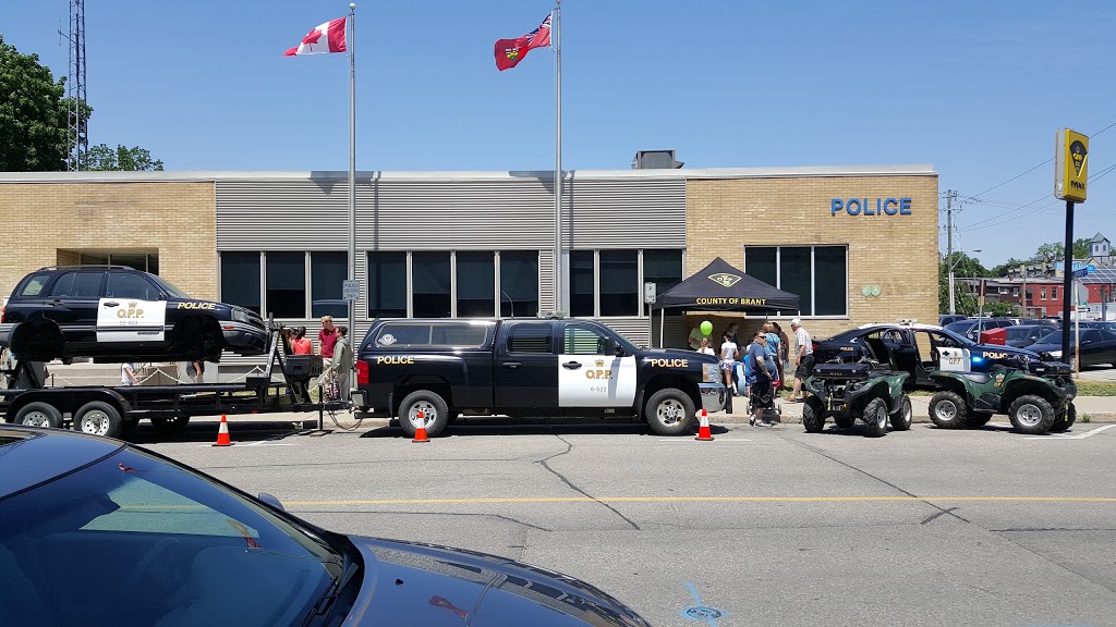 Ontario Provincial Police | 28 Mechanic St, Paris, ON N3L 1K4, Canada | Phone: (519) 442-2242