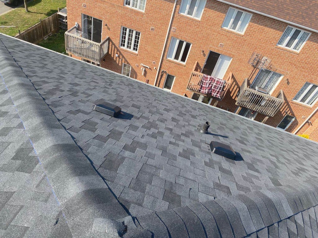 D & P ROOFING | 10 Norn Crescent, Markham, ON L3S 2B3, Canada | Phone: (647) 992-8988