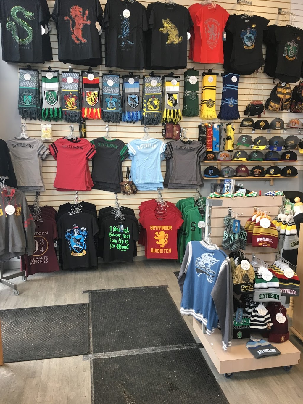 Unique Ireland | 2579 Pembina Hwy unit 10, Winnipeg, MB R3T 2H5, Canada | Phone: (204) 479-3154