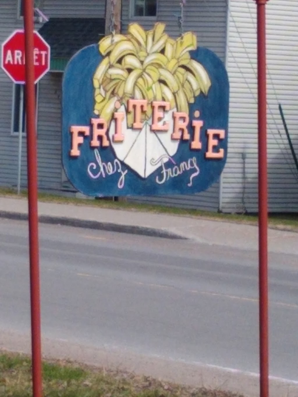 Fringale Chez France | 1E0, 337 Rue Notre-Dame, Lanoraie, QC J0K 1E0, Canada