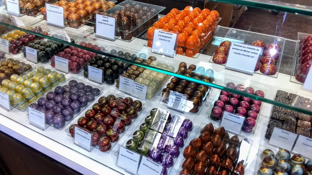 FG Chocolatiers | 1634 Av. Bourgogne, Chambly, QC J3L 1Y7, Canada | Phone: (450) 447-4707