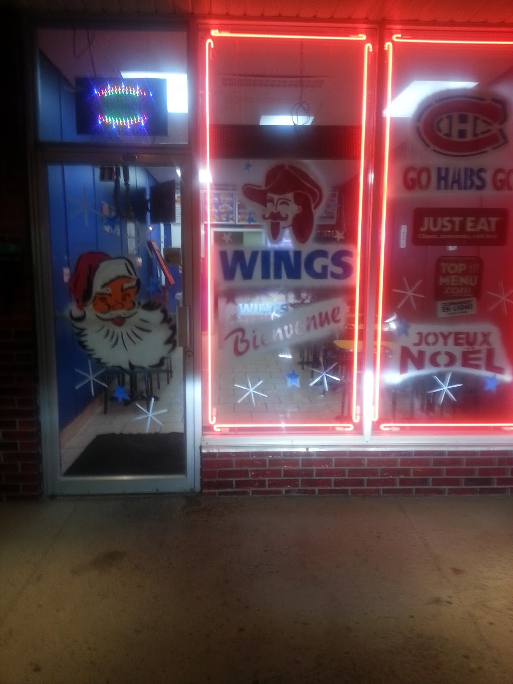 Buffalo Bill Wings | 77d Bd DAnjou, Châteauguay, QC J6J 2R1, Canada | Phone: (450) 844-1766