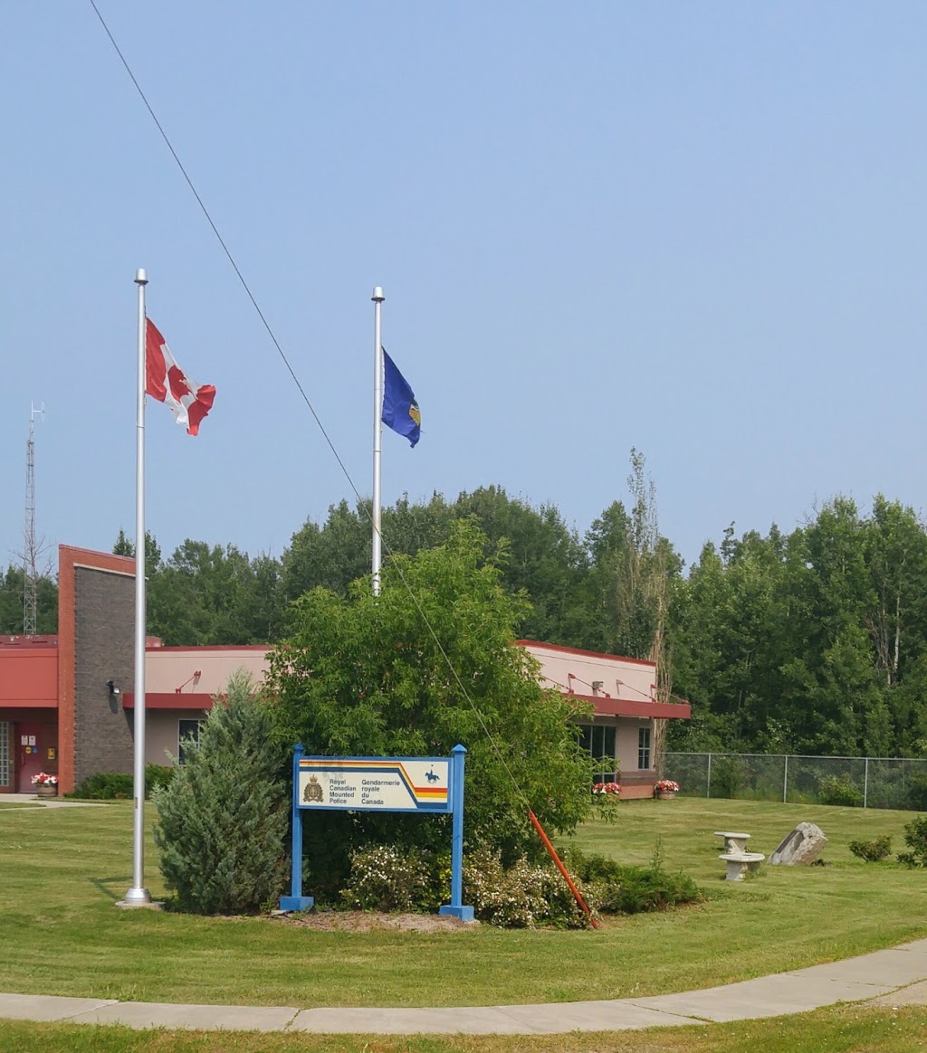 Royal Canadian Mounted Police (RCMP) | 4811 58 St, Redwater, AB T0A 2W0, Canada | Phone: (780) 942-3600