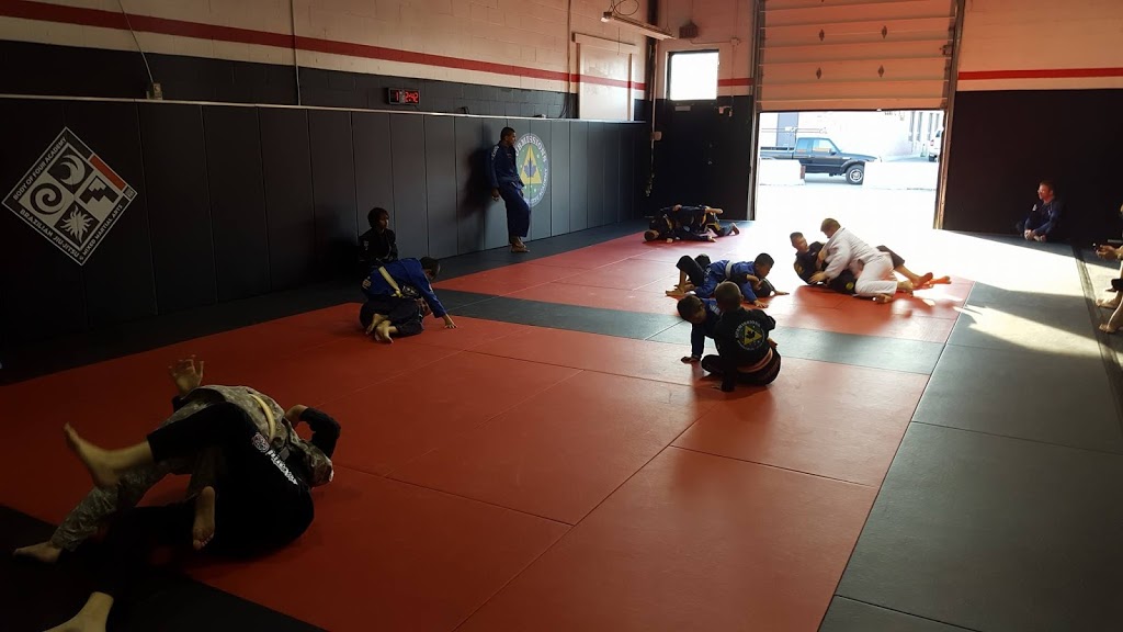 Submissions Brazilian Jiu Jitsu Academy | 400 Morobel Dr #1, Milton, ON L9T 4N6, Canada | Phone: (416) 569-8662