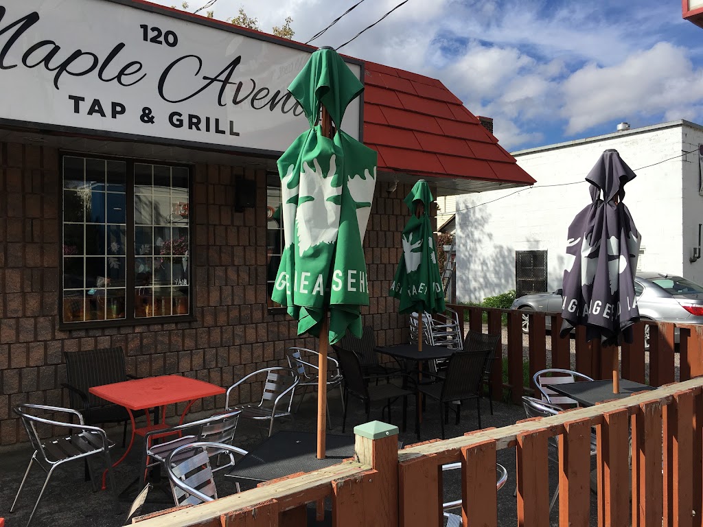 Maple Avenue Tap & Grill | 172 Highland St, Haliburton, ON K0M 1S0, Canada | Phone: (705) 457-1100