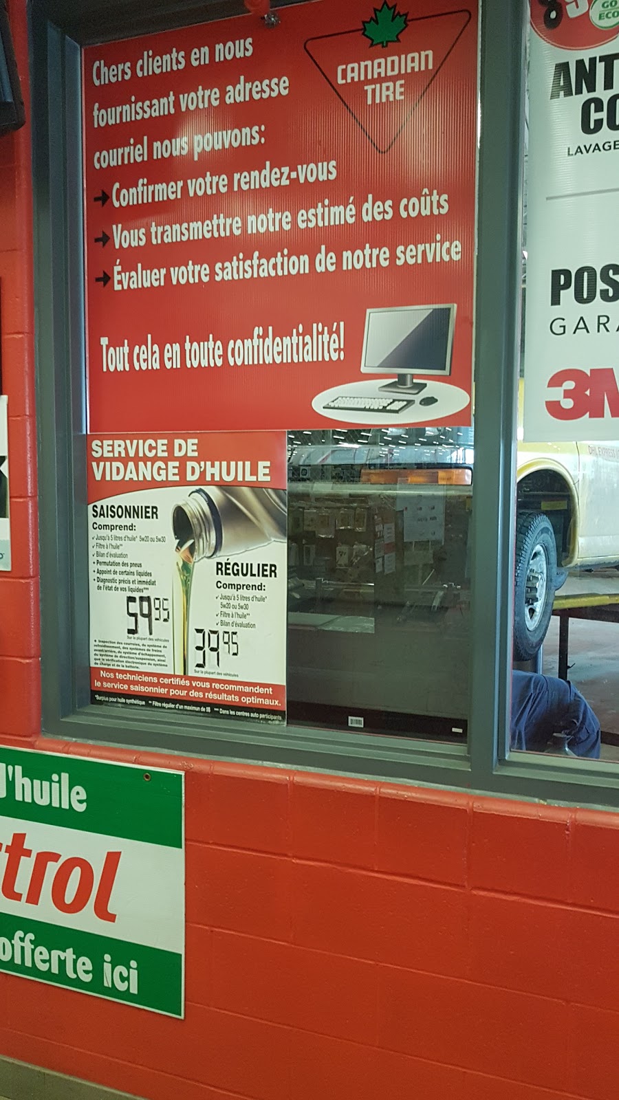 Canadian Tire | Place Lebourgneuf, 5500 Boulevard des Gradins, Québec, QC G2J 1A1, Canada | Phone: (418) 622-7333