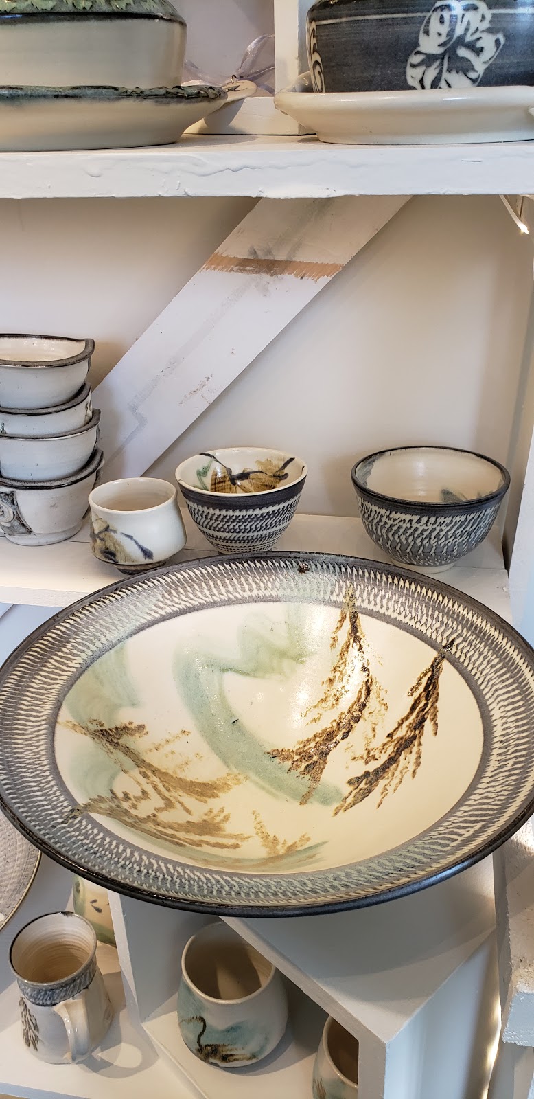 BUSSARD GROVE POTTERY STUDIO | 2358 Henlyn Dr, Sooke, BC V9Z 0N4, Canada | Phone: (250) 507-2882