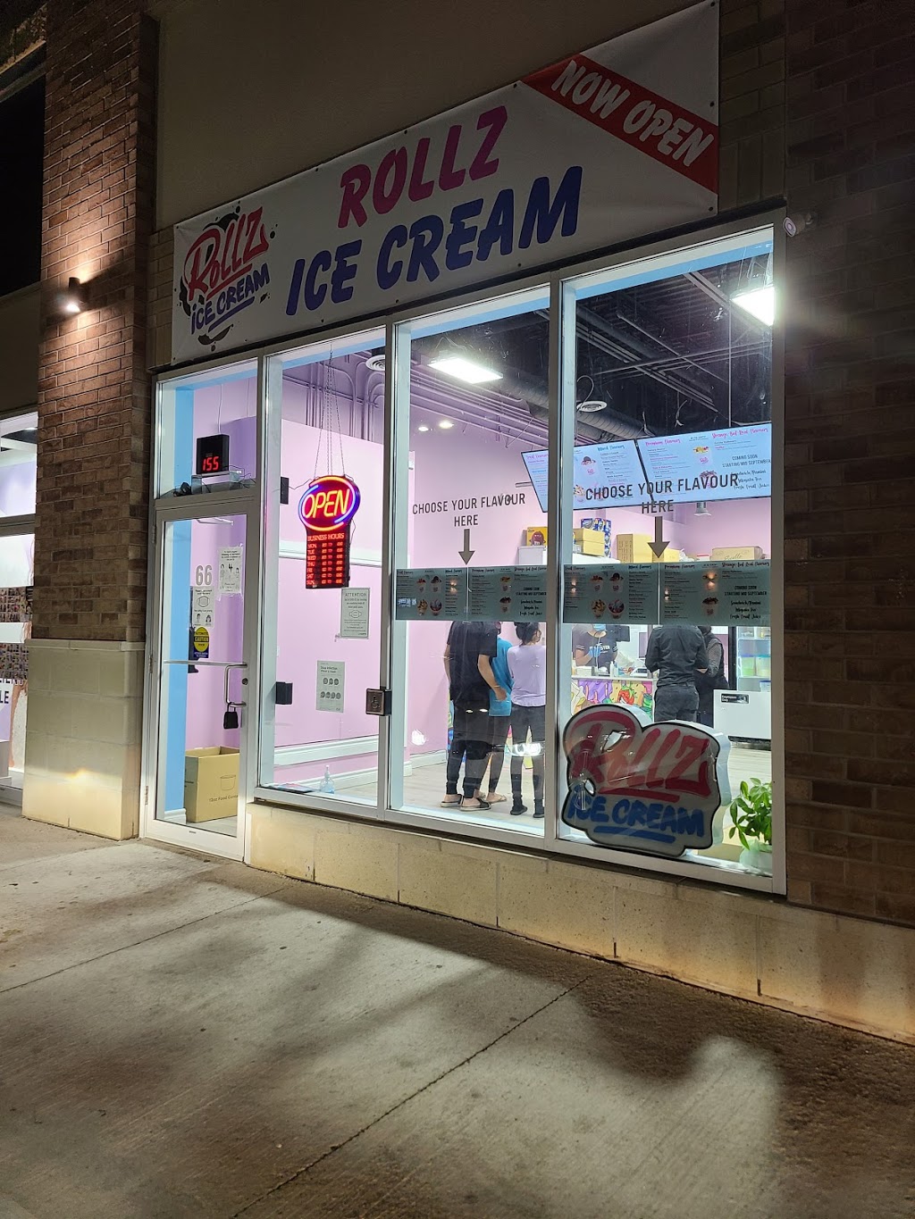 Rollz ice cream | North Park - Zum Bovaird Station Stop SB, Brampton, ON L6S 0C5, Canada | Phone: (647) 770-9964