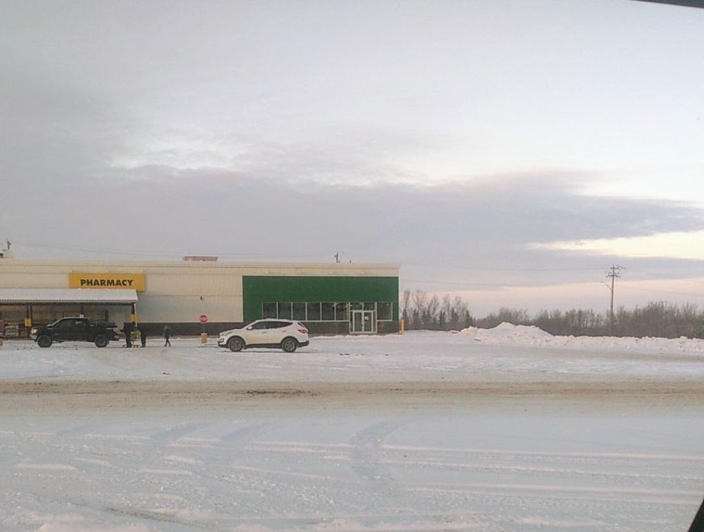 Dollarama | 5080 43 Ave, Innisfail, AB T4G 1Y9, Canada | Phone: (403) 227-0204