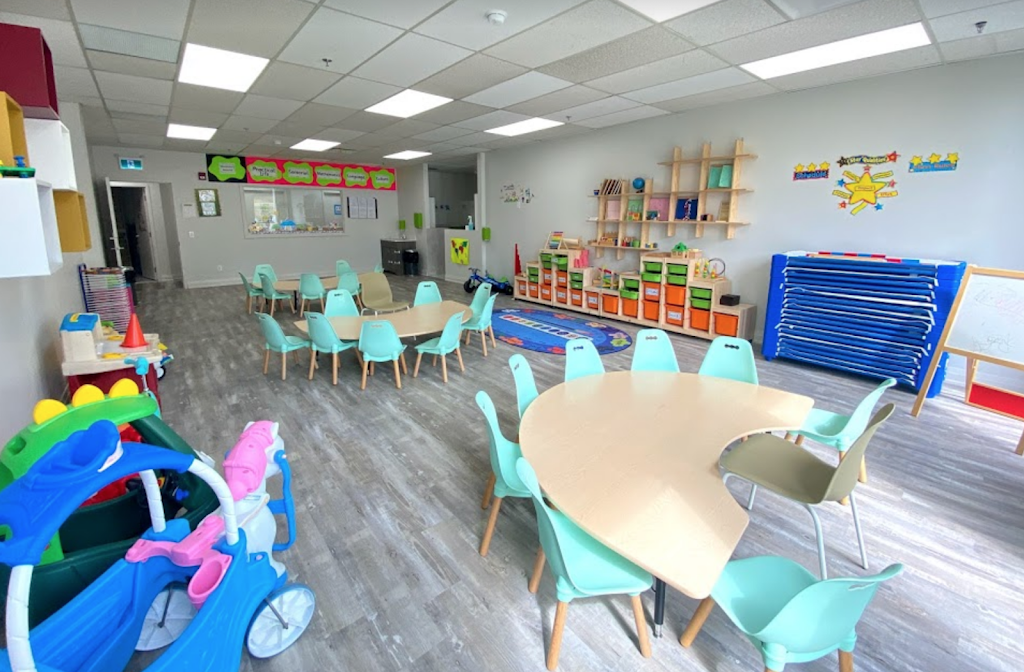 Playdays Childcare Centre | 2255 Dundas St W, Mississauga, ON L5K 1R6, Canada | Phone: (647) 540-6244