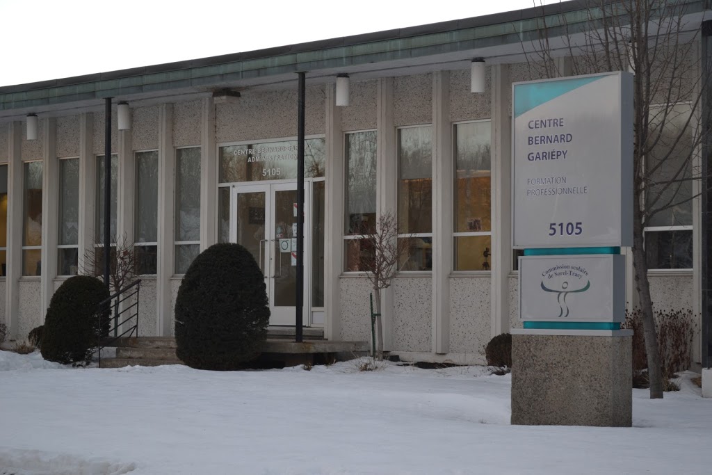 Centre Bernard-Gariépy | 5105 Boulevard des Étudiants, Sorel-Tracy, QC J3R 4K7, Canada | Phone: (450) 743-1284