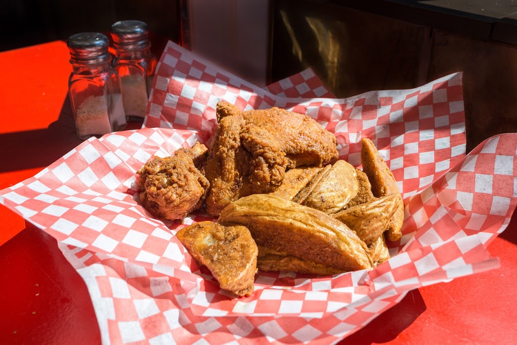 Chickn Chicken | 7389 River Rd, Delta, BC V4G 1B2, Canada | Phone: (604) 946-3004