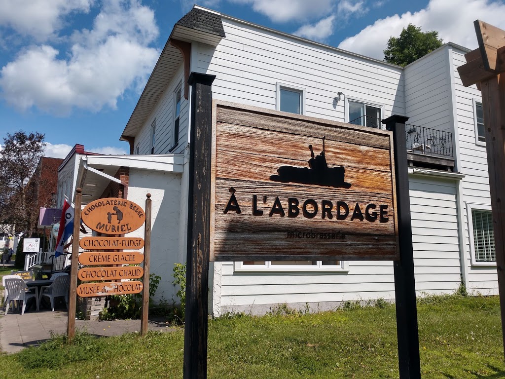 À LAbordage Microbrasserie | 10 Rue Principale Sud St, Sutton, QC J0E 2K0, Canada | Phone: (450) 538-8338