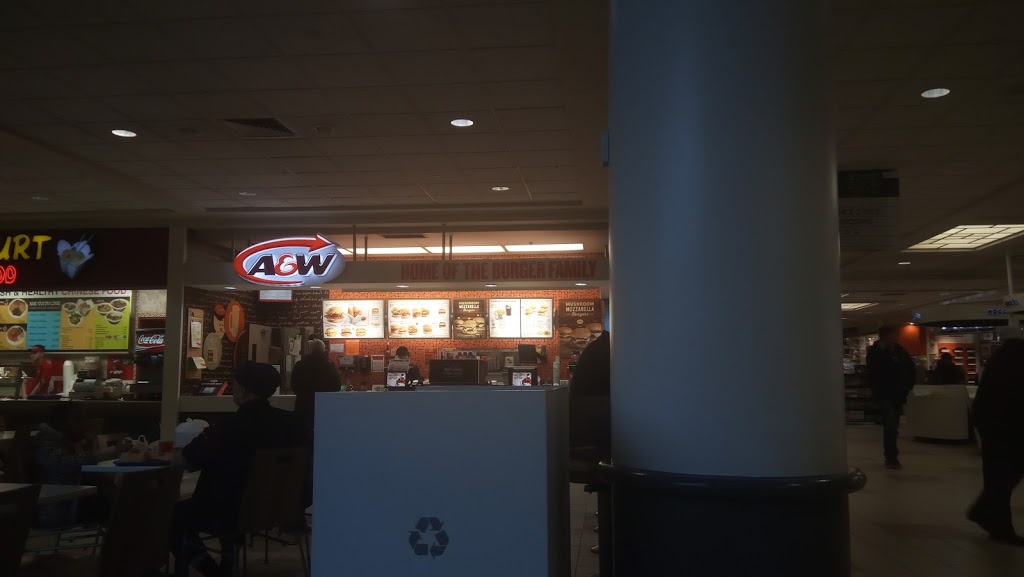 A&W Canada | 8330 82 Ave NW, Edmonton, AB T6C 4E3, Canada | Phone: (780) 466-7050