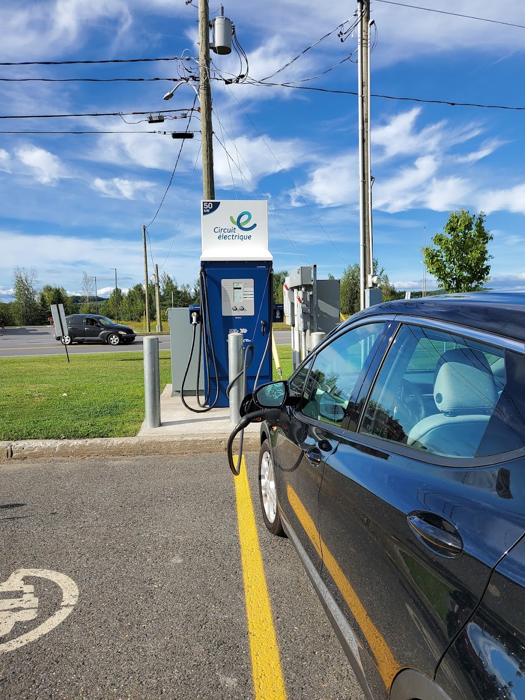 Circuit électrique Charging Station | 14 Chem. de Fairfax, Stanstead, QC J0B 3E0, Canada | Phone: (800) 686-9243