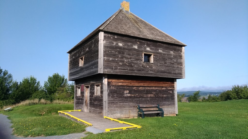 Fort Edward National Historic Site | 67 Fort Edward St, Windsor, NS B0N 2T0, Canada | Phone: (902) 798-2639