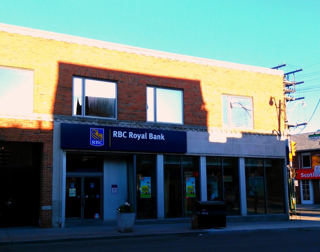 RBC Royal Bank | 414 Spadina Rd, Toronto, ON M5P 2W2, Canada | Phone: (416) 974-7170