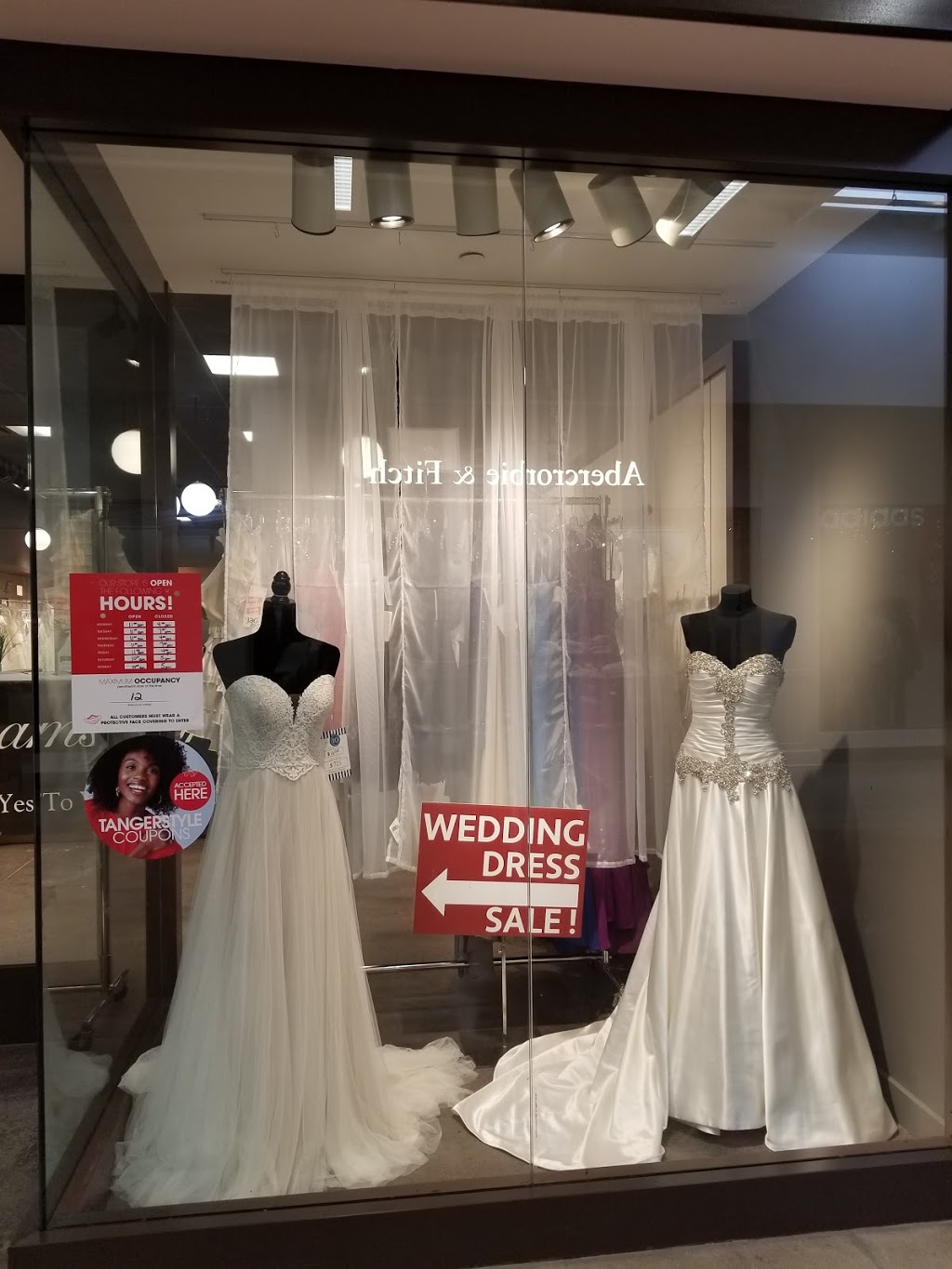 Dreams Bridal | 3311 Simcoe 89, Cookstown, ON L0L 1L0, Canada | Phone: (647) 685-0995