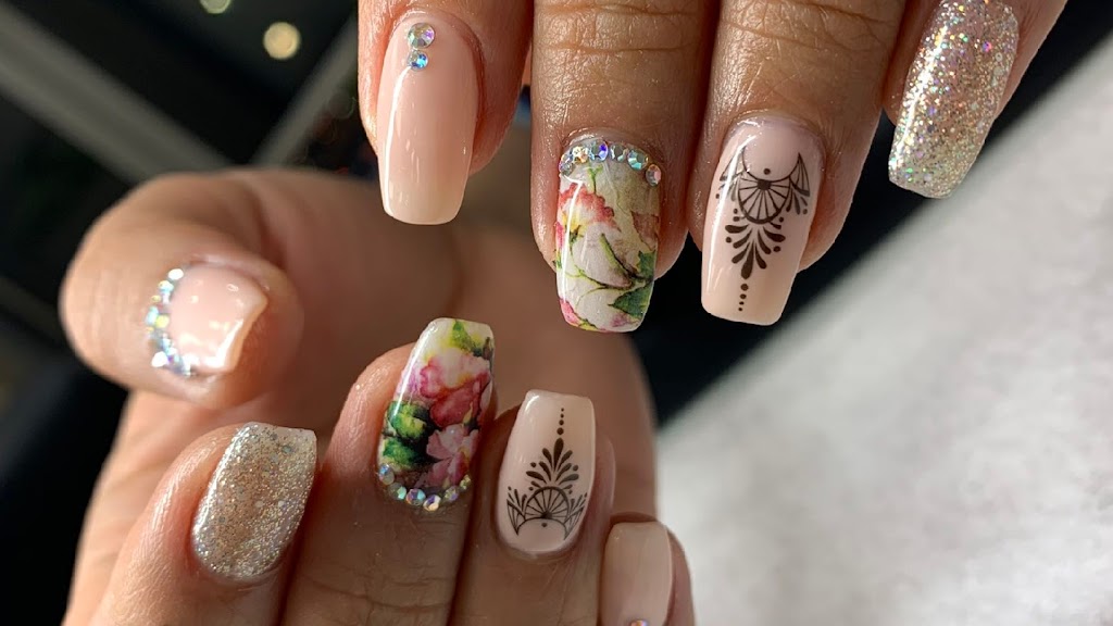 Nails For You | 735 Markland St #11, Markham, ON L6C 0G6, Canada | Phone: (905) 887-0227