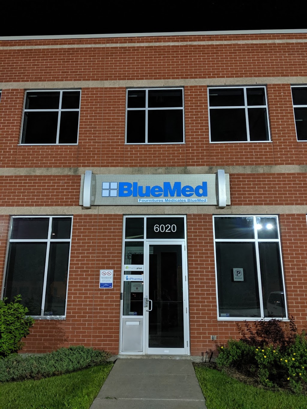 BlueMed Medical Supplies Inc | 6020 Boul Henri-Bourassa O, Saint-Laurent, QC H4R 3A6, Canada | Phone: (514) 678-0930