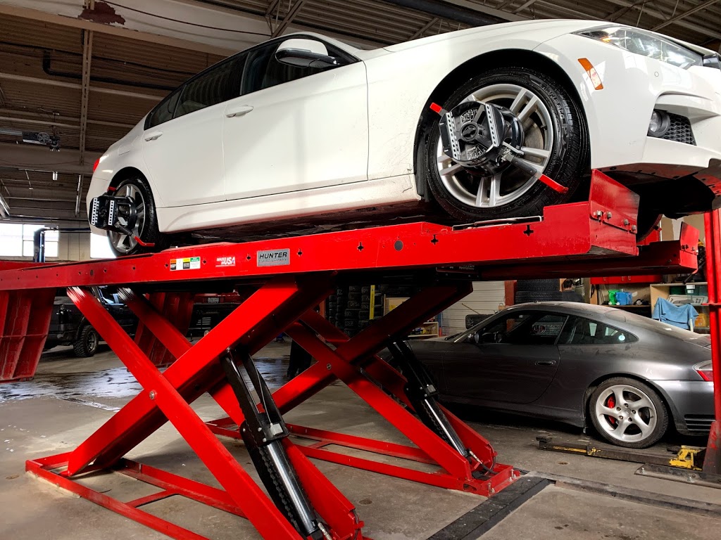 Auto Trax Tire & Service | 141 Toryork Dr, North York, ON M9L 1X9, Canada | Phone: (647) 347-8729