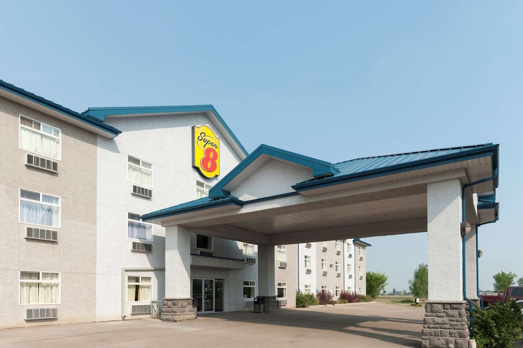 Super 8 by Wyndham Fort Saskatchewan | 8750 84 St, Fort Saskatchewan, AB T8L 4R5, Canada | Phone: (780) 998-2898