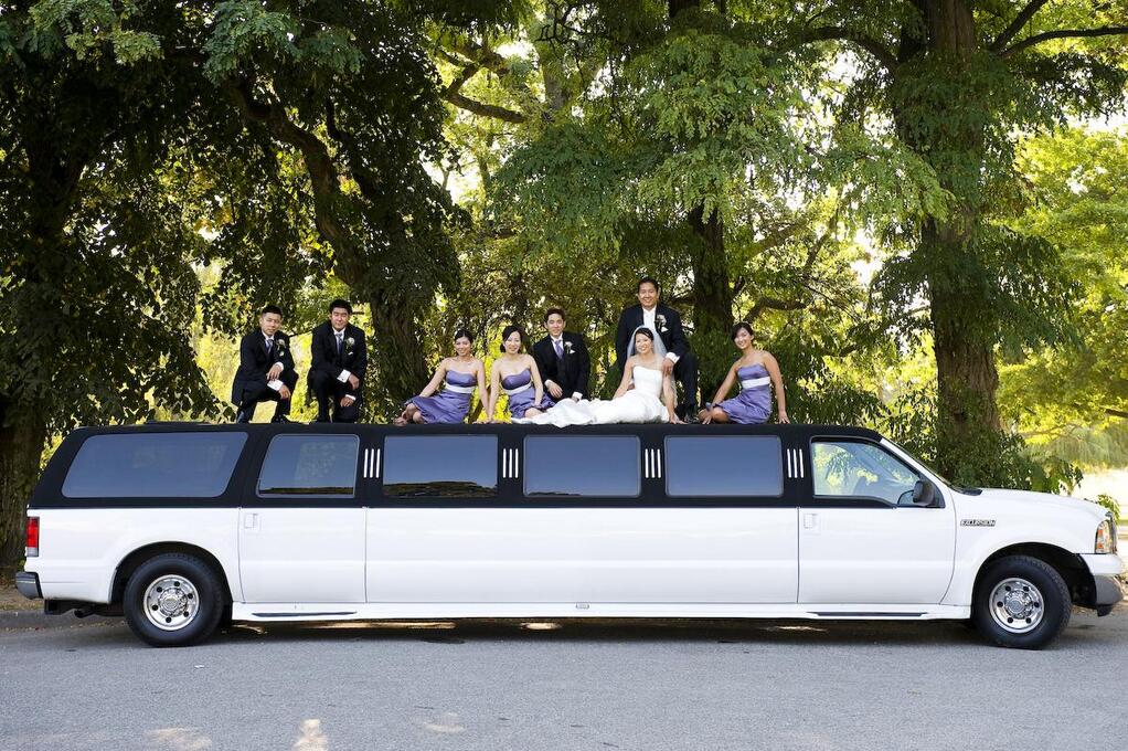 Pacific Harmony Limousine | 610 Waterloo Dr, Port Moody, BC V3H 3K5, Canada | Phone: (604) 789-0101