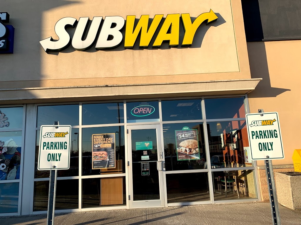 Subway | Best Buy plaza, 61 Lynden Rd, Brantford, ON N3R 7J9, Canada | Phone: (519) 758-8881