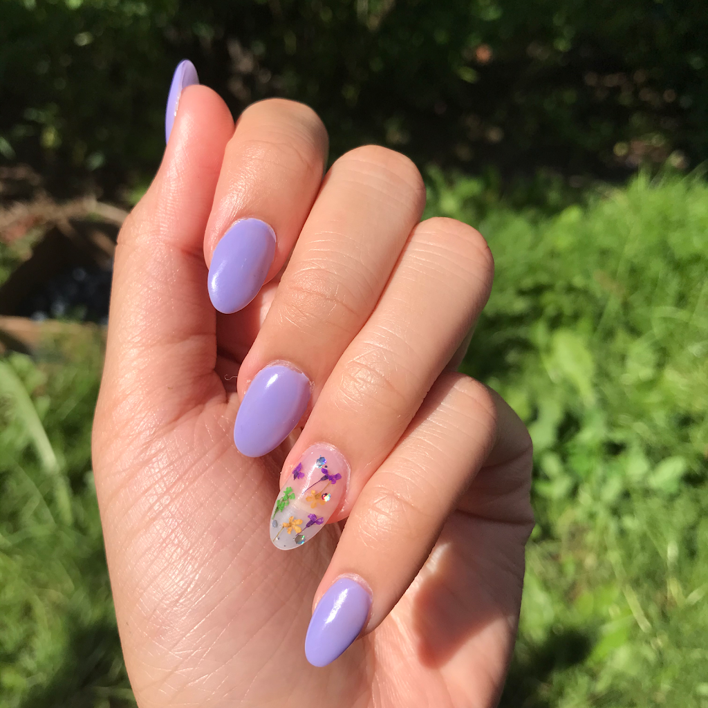 Queen Nails | 119 Main St, Dartmouth, NS B2X 1R6, Canada | Phone: (902) 461-0791