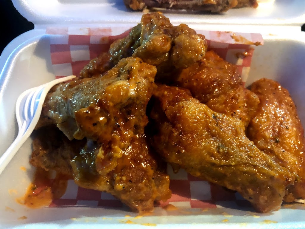 Shai Pizza Wings | 1001 Sandhurst Cir, Scarborough, ON M1V 1Z6, Canada | Phone: (416) 901-2775