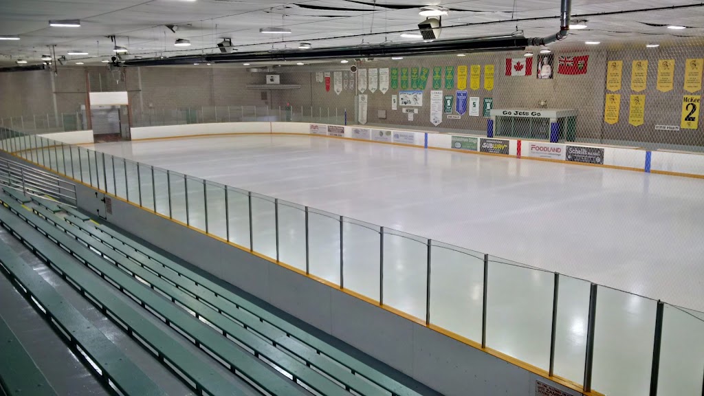 W.J. Henderson Recreation Centre | 322 Amherst Dr, Amherstview, ON K7N 1S9, Canada | Phone: (613) 389-3648