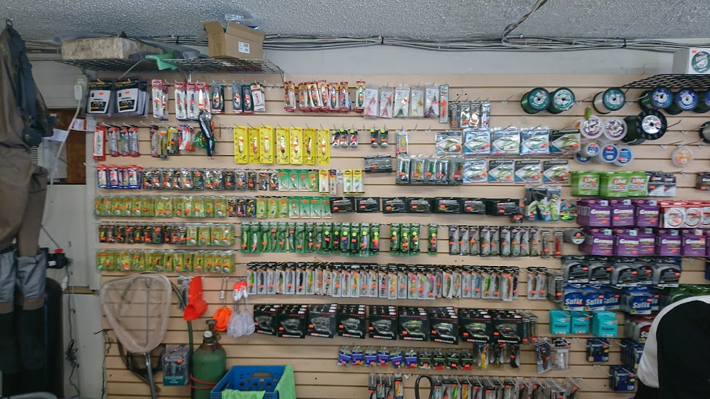 H & H Tackle | 53 Colborne St W, Brantford, ON N3T 1K6, Canada | Phone: (519) 752-3474